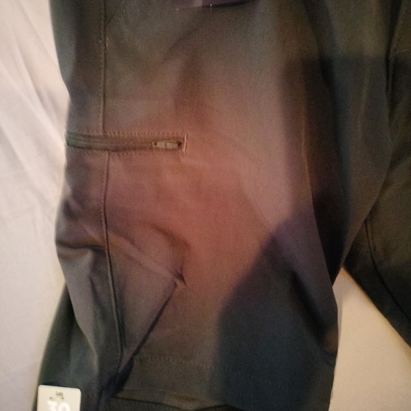 lee performance series size 30 men's tri-flex shorts dark grey 10" inseam nwt - Picture 7 of 7